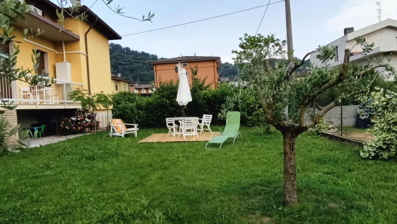 Ferienwohnung Ll Gelsomino Di Bazzani Villanuova sul clisi Exterior foto