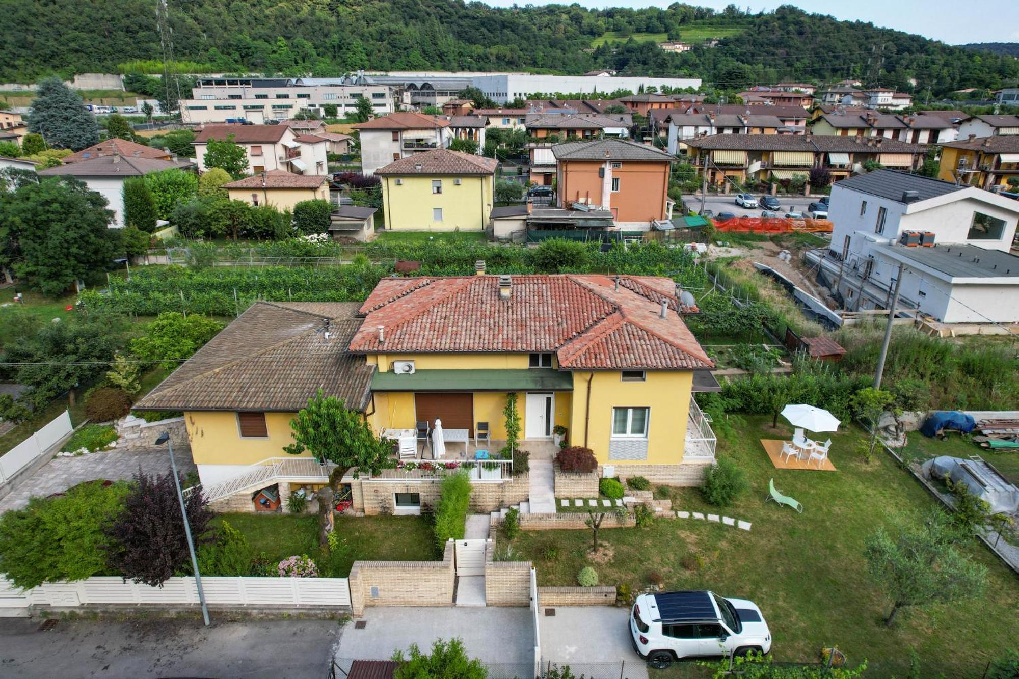 Ferienwohnung Ll Gelsomino Di Bazzani Villanuova sul clisi Exterior foto