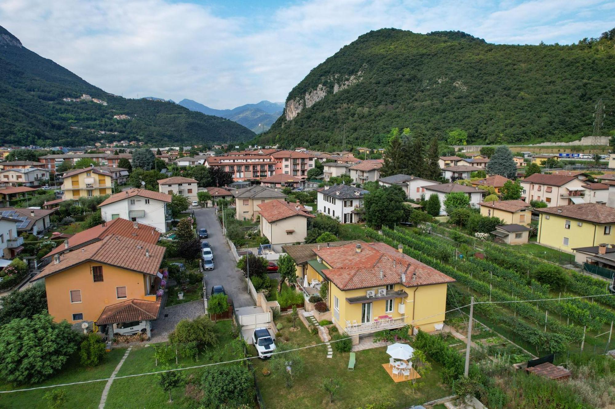 Ferienwohnung Ll Gelsomino Di Bazzani Villanuova sul clisi Exterior foto